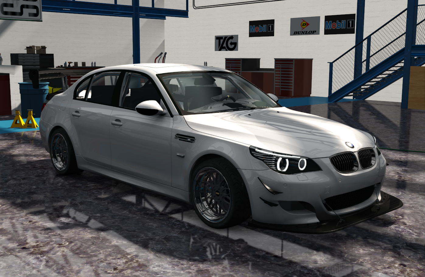Sour's BMW M5 Drift V2, skin white